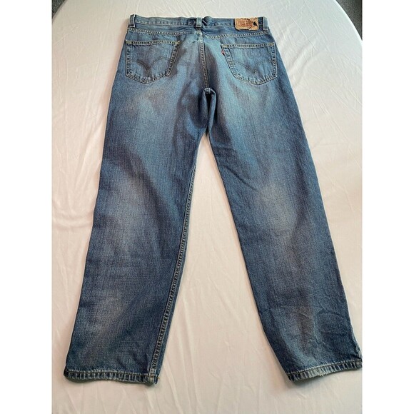 Levis 550 Men Relaxed Fit Blue Jeans Medium Wash Distressed Denim 36x32 EUC - Picture 8 of 10